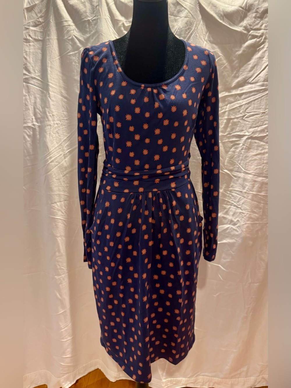 Boden Mabel Jersey Dress with Coral Starburst